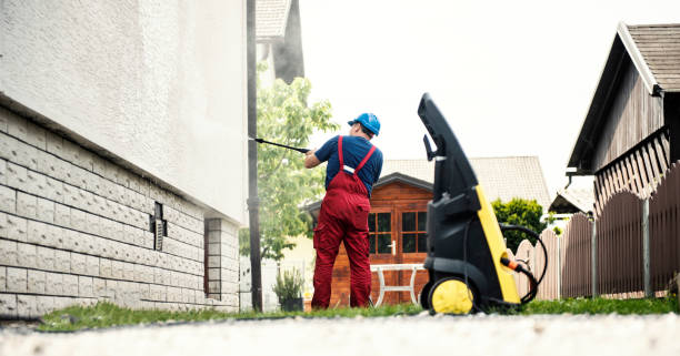 Best Driveway Pressure Washing  in Gonzales, CA
